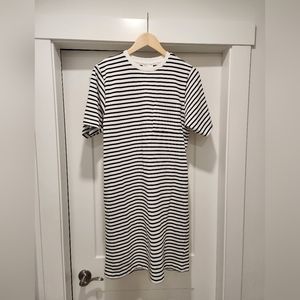 Frank and Oak T-shirt dress